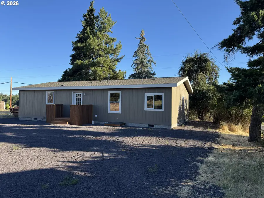 622 NE 3rd St, Goldendale, WA 98620 - #3