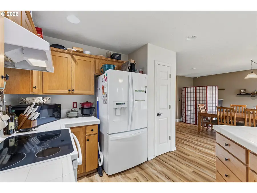 34660 Glacier Ave, Saint Helens, OR 97051 - #3