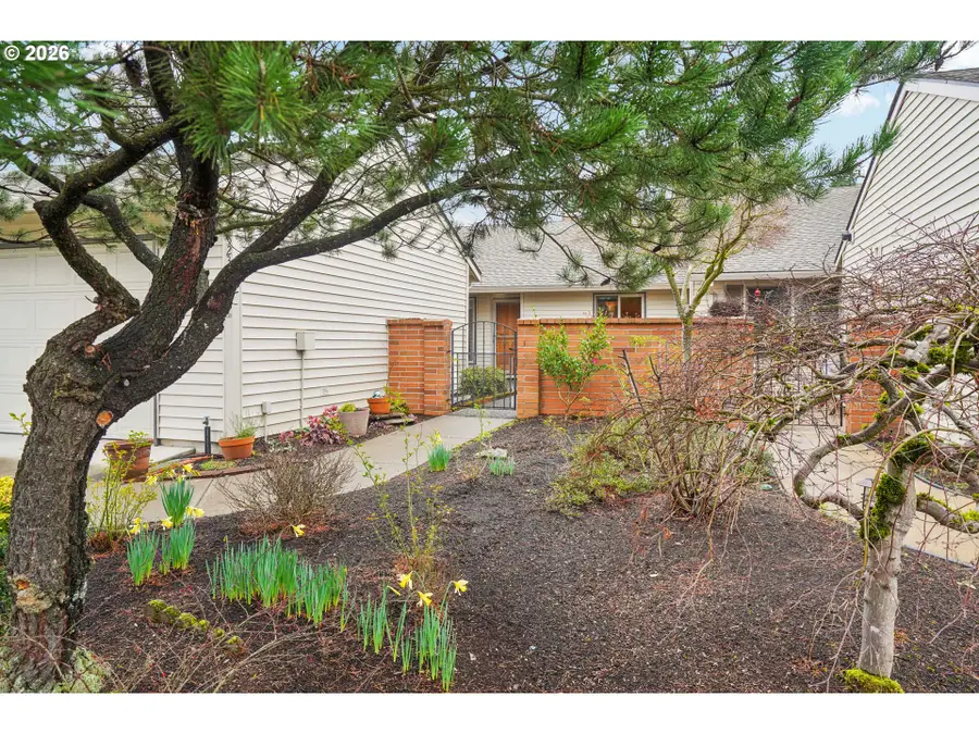 15235 SW 94th Ave, Tigard, OR 97224 - #3