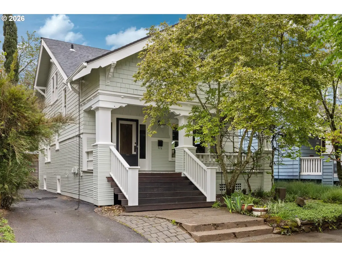 1842 SE 42nd Ave, Portland, OR 97215 - #1