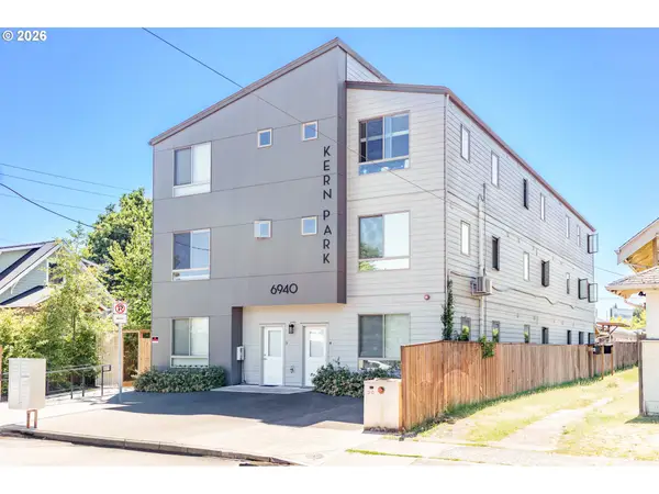 6940 SE Long St, Portland, OR 97035