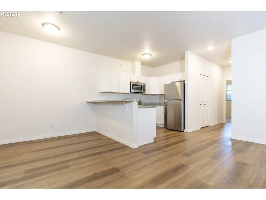 6940 SE Long St, Portland, OR 97035 - #2