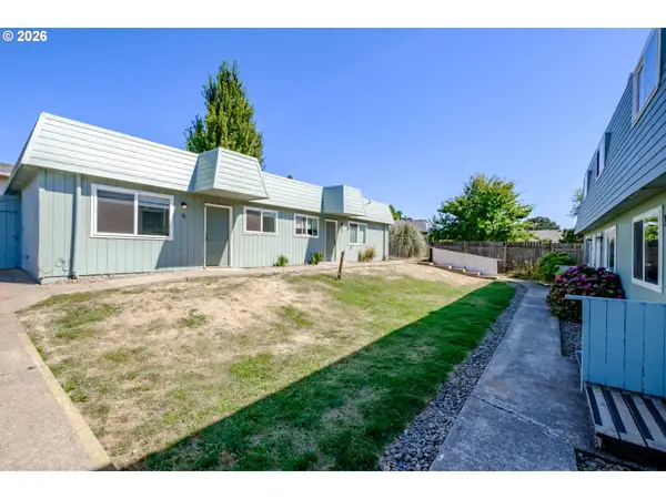 175 NE Fern Ct, Dallas, OR 97338