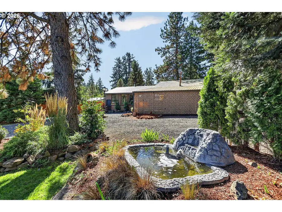 126 Timber Ln, Sportsmans Park, OR 97063 - #2