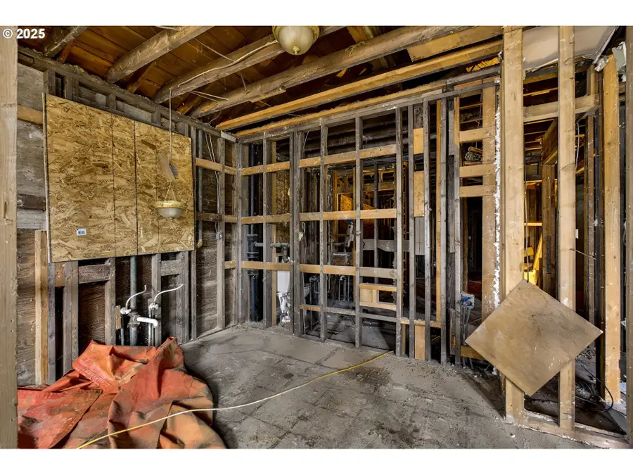 7827 N Denver Ave, Portland, OR 97217 - Image #3