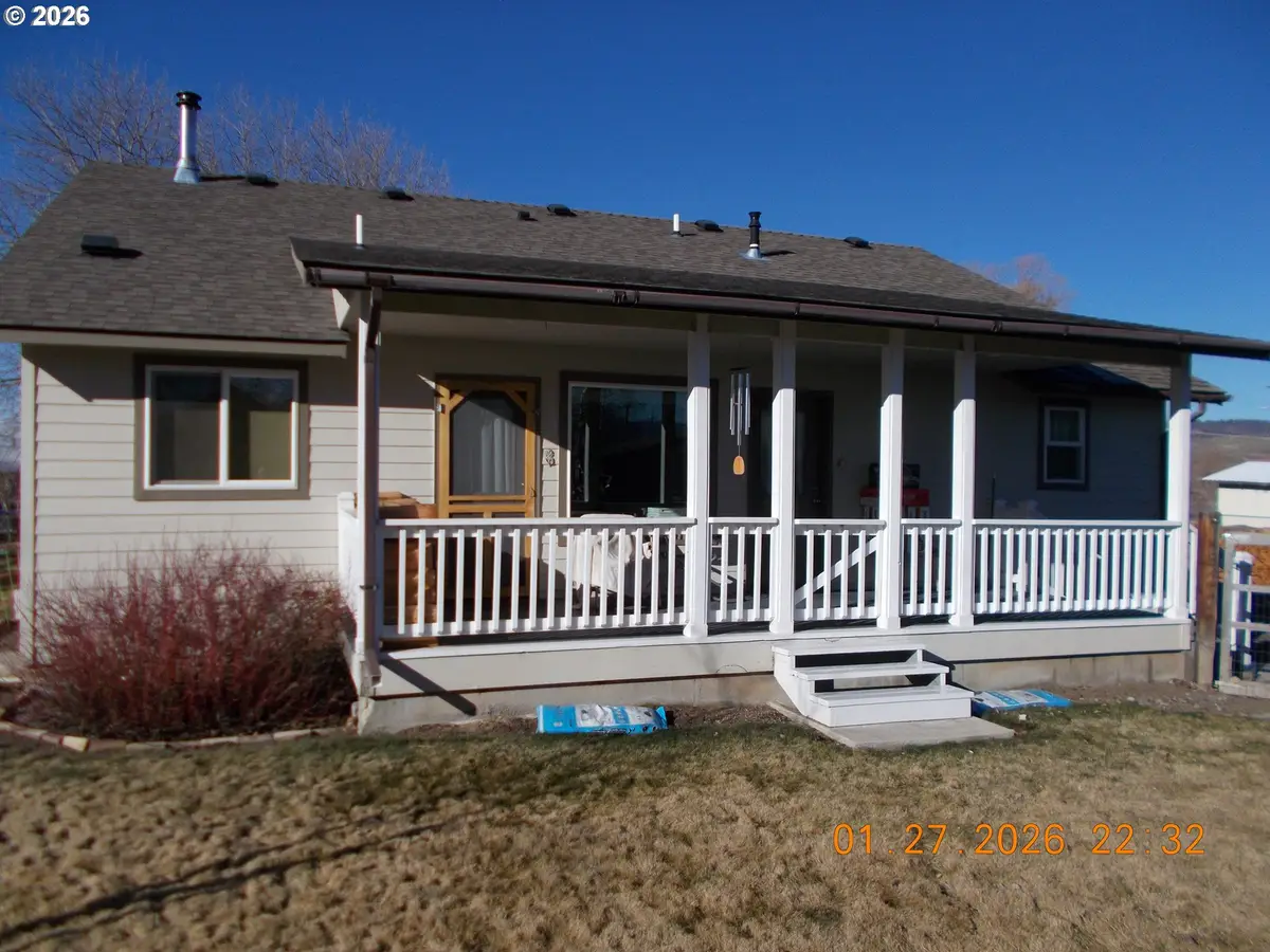 931 S Mchaley Ave, Prairie City, OR 97869 - #1
