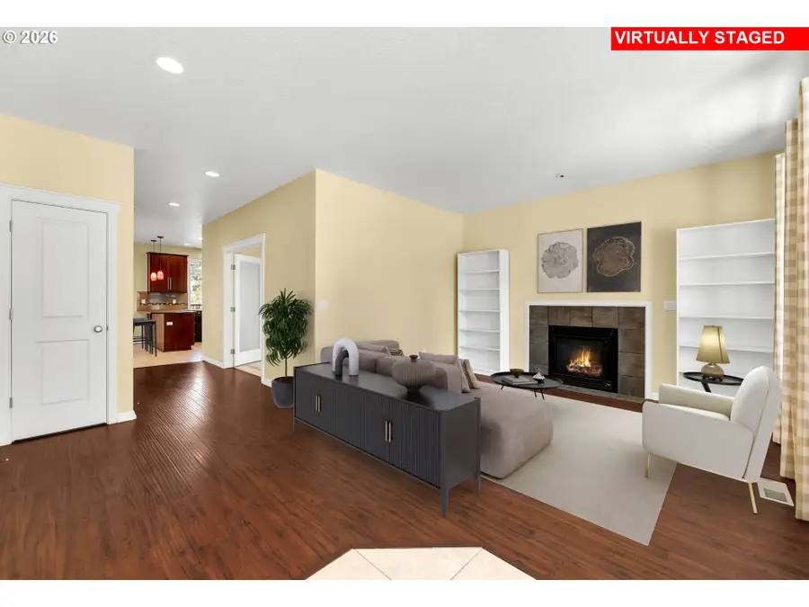 401 W 16th St, La Center, WA 98629 - #2