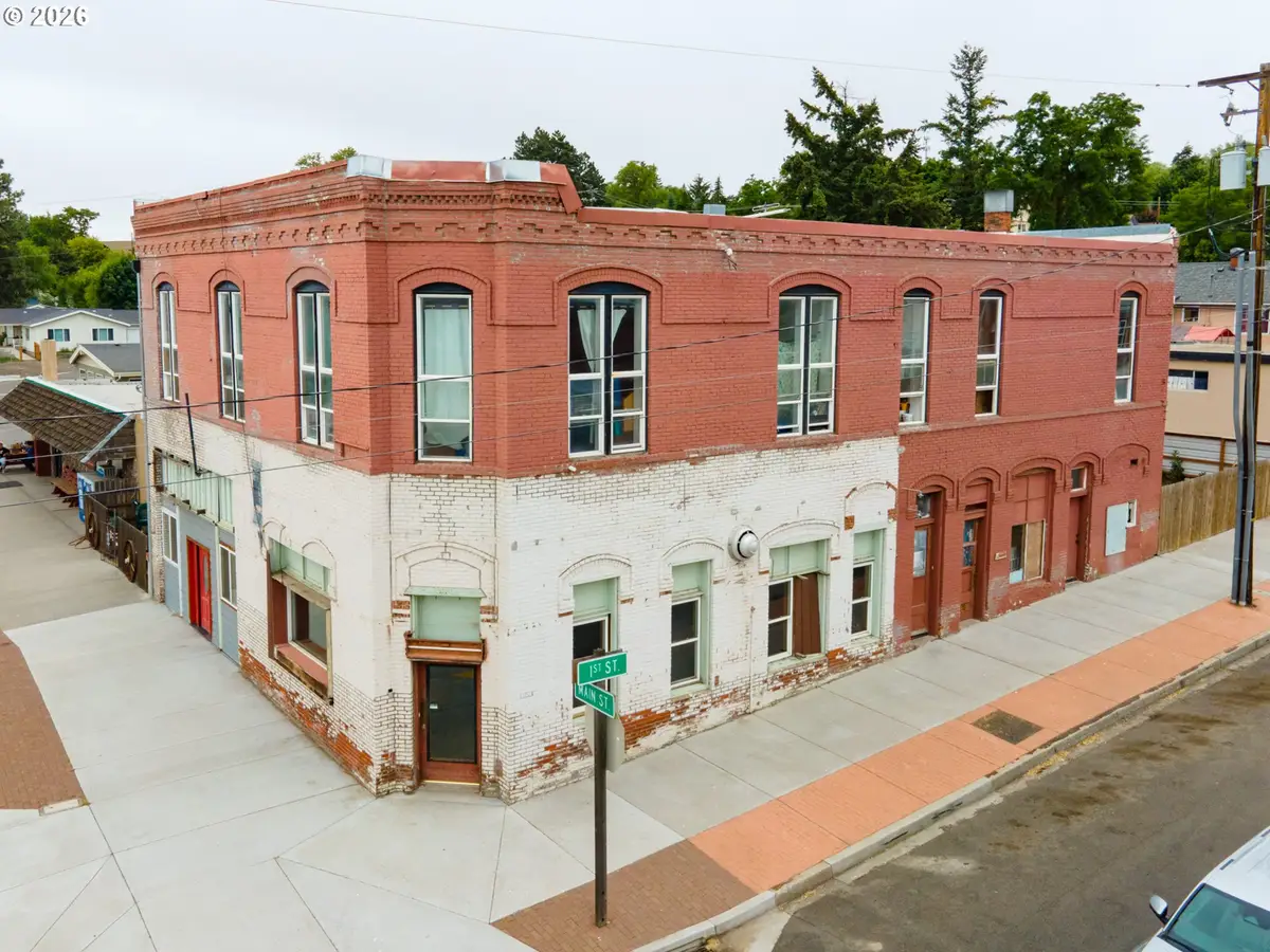 100 Main St, Moro, OR 97039 - #1
