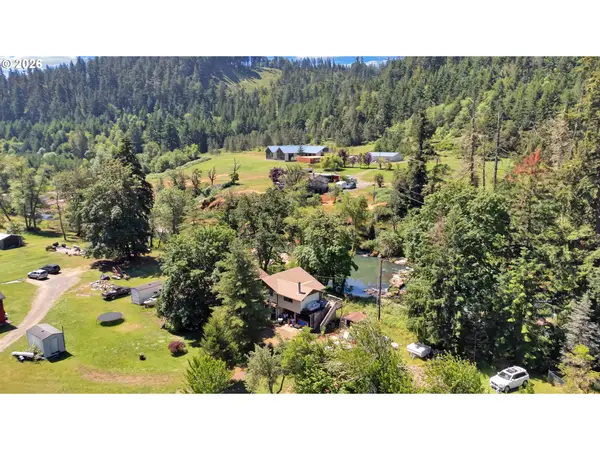 34558 Row River Rd, CottageGrove, OR 97424