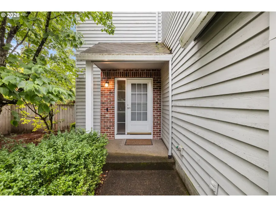 3008 SW Texas St, Portland, OR 97219 - #2