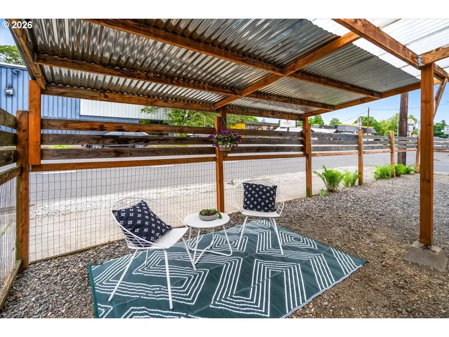 3327 SE 50th Ave, Portland, OR 97206 - #3