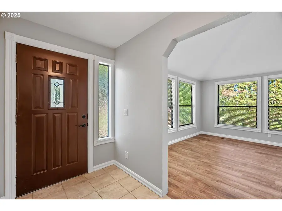 994 NW Wallula Ave, Gresham, OR 97030 - Image #3