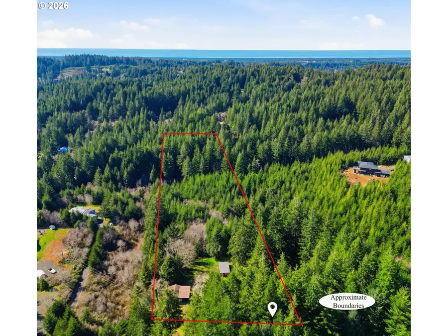 68258 Ridge Rd, North Bayside, OR 97459 - #3