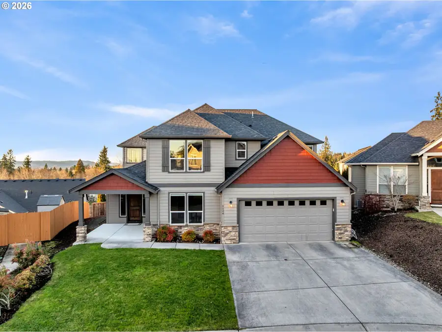 1124 N 9th Way, Ridgefield, WA 98642 - #2