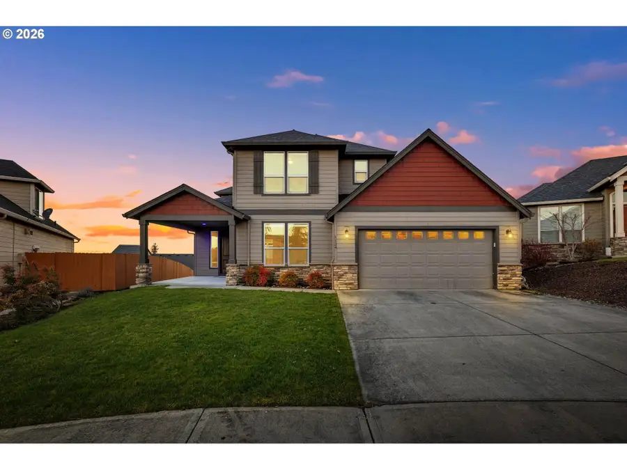 1124 N 9th Way, Ridgefield, WA 98642 - #3