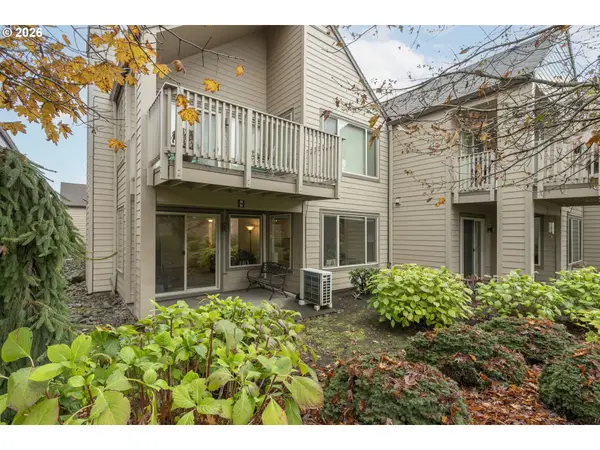 2518 SE Baypoint Dr #L28, Vancouver, WA 98683