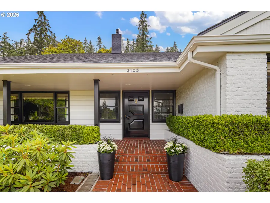 2105 Fairmount Blvd, Eugene, OR 97403 - #3
