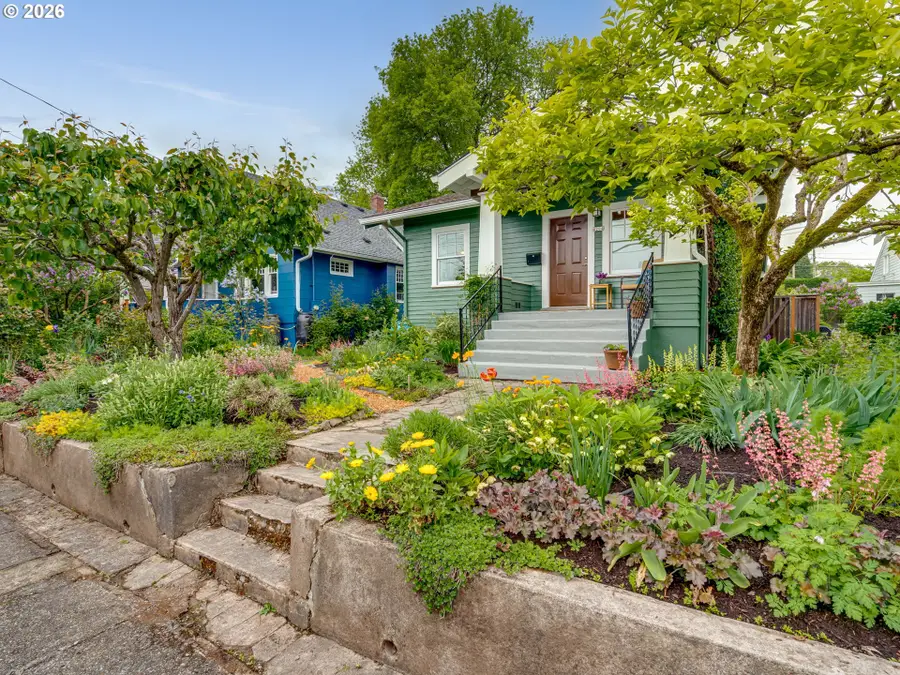 4204 SE 25th Ave, Portland, OR 97202 - #2