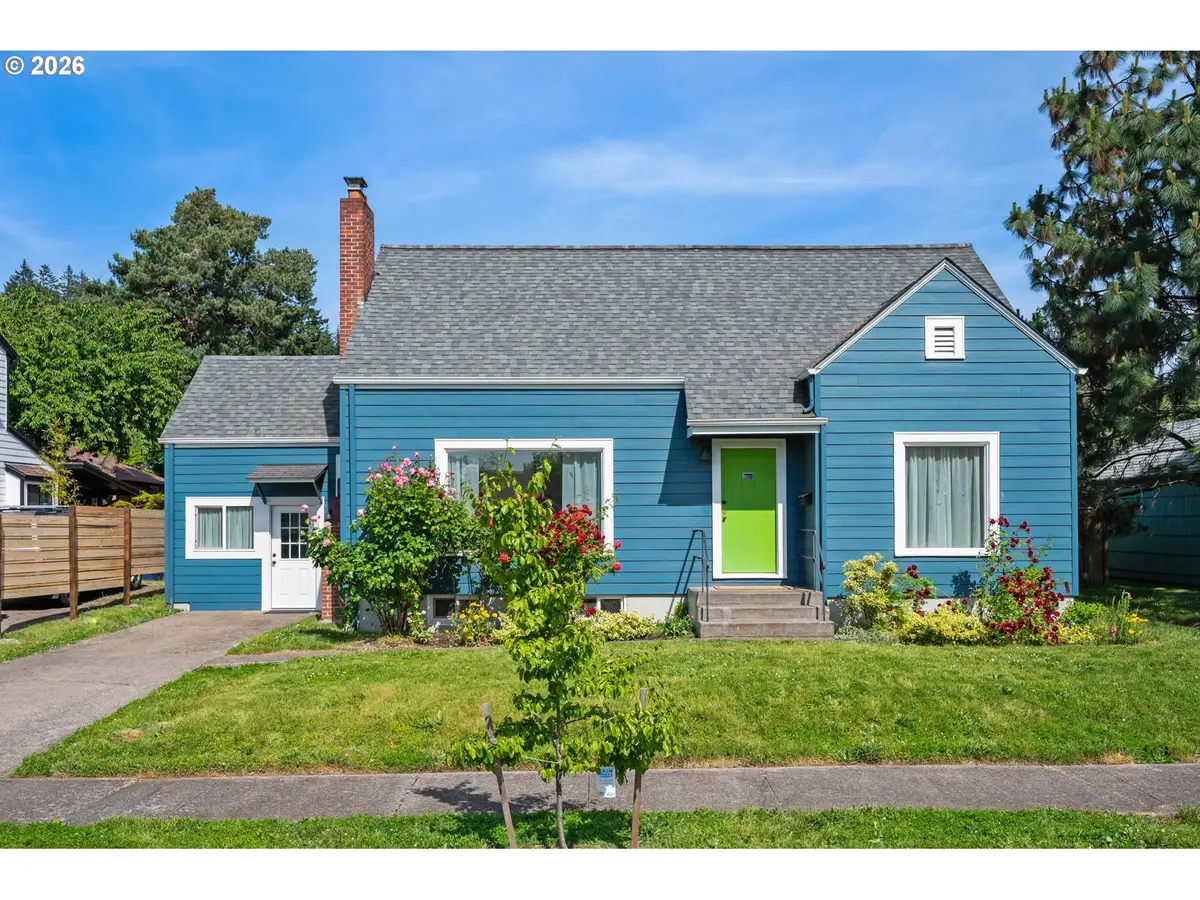 2661 Harris St, Eugene, OR 97405 - #1