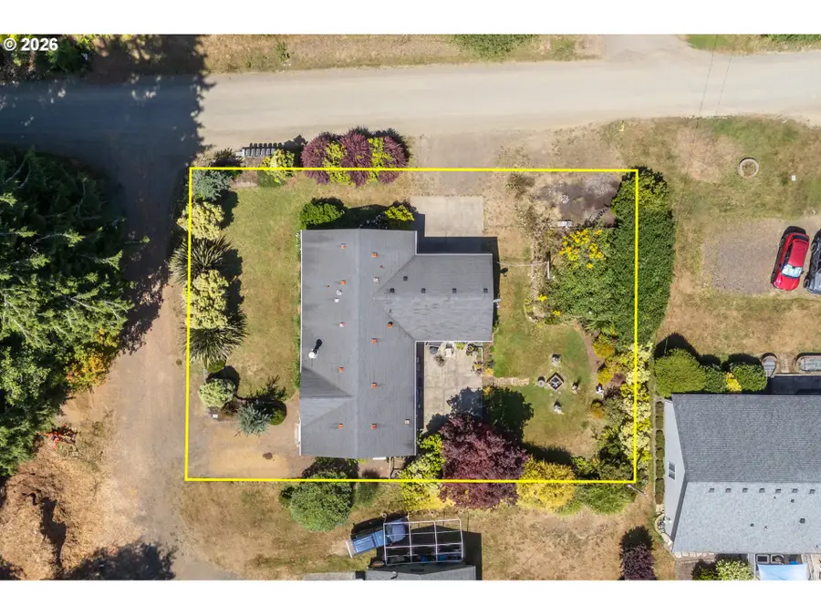 14620 Misty Dr, Cloverdale, OR 97112 - #2