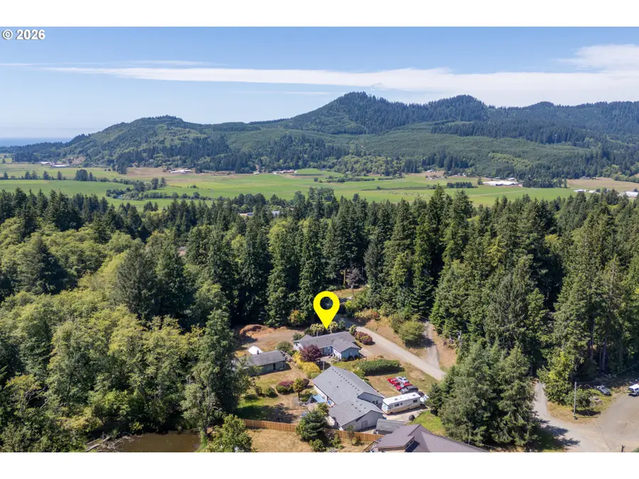 14620 Misty Dr, Cloverdale, OR 97112 - #3