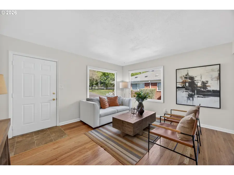 1044 NE 57th Ave, Portland, OR 97213 - #3