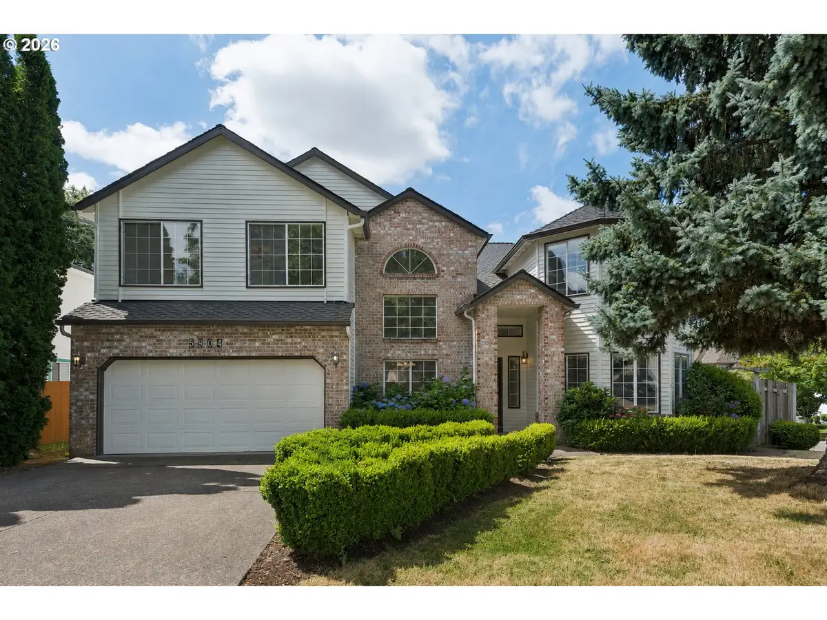 5904 Bay Point Dr, Lake Oswego, OR 97035 - #1