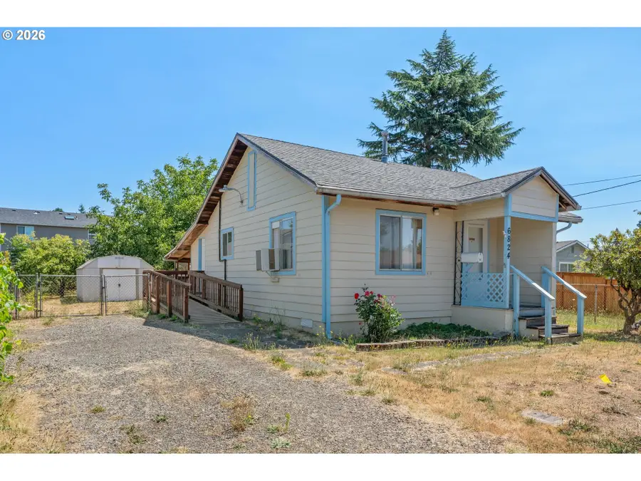 6824 SE 66th Ave, Portland, OR 97206 - #3