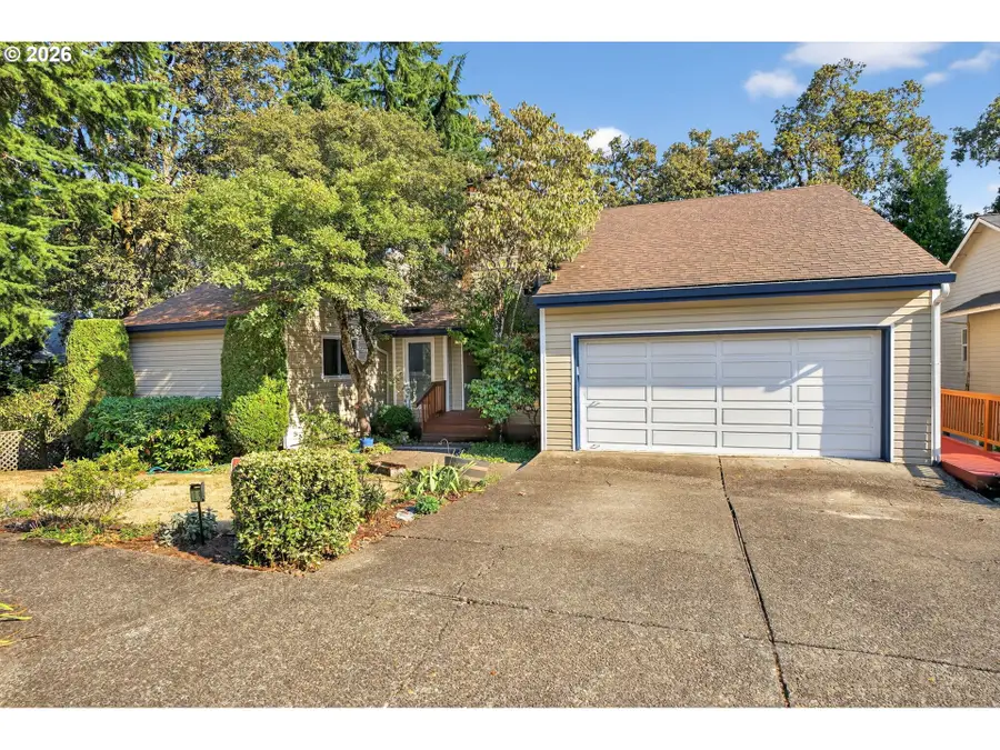 4249 Riverview Dr, West Linn, OR 97068 - #2