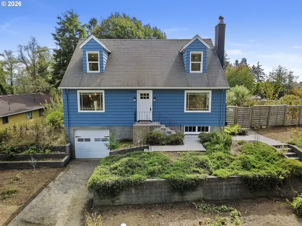 7 Klaskanine Ave, Astoria, OR 97103