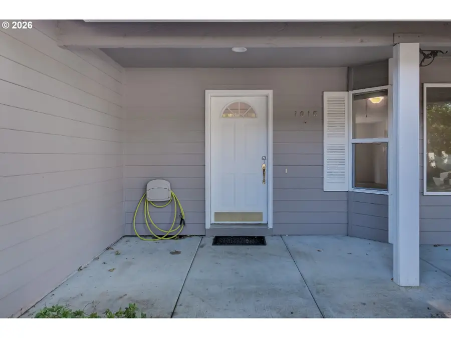 1015 Lakeside Ct, North Bonneville, WA 98639 - #3