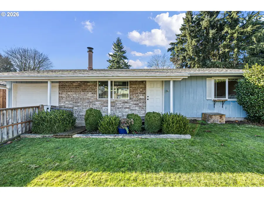 1562 Philip St, Eugene, OR 97402 - Image #2