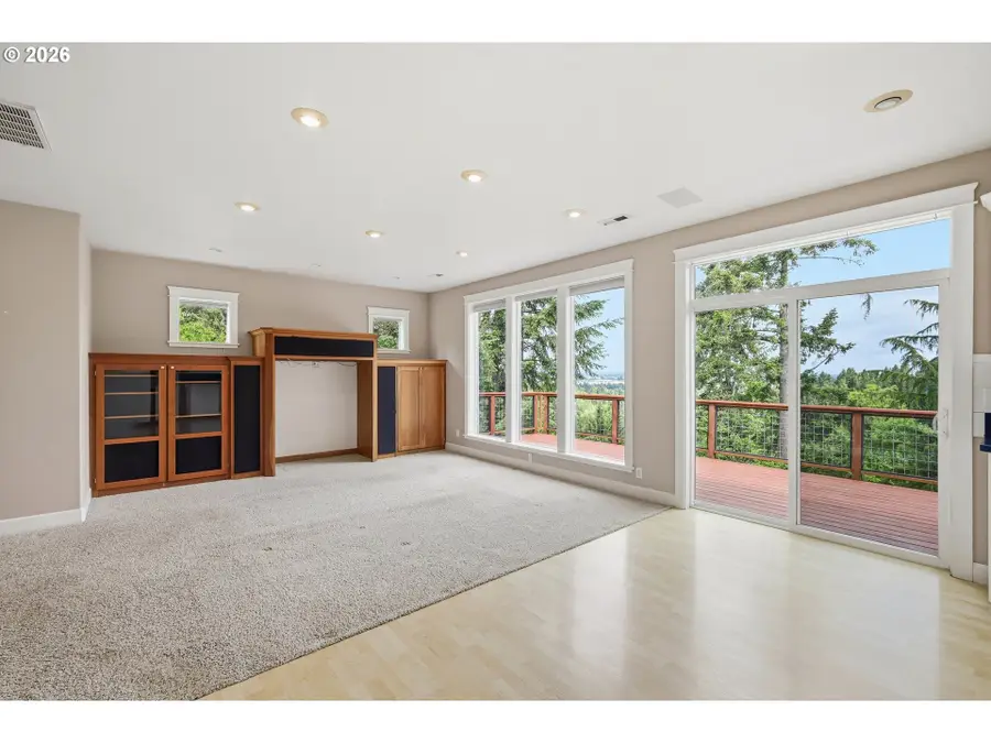 3410 Videra Dr, Eugene, OR 97405 - #3