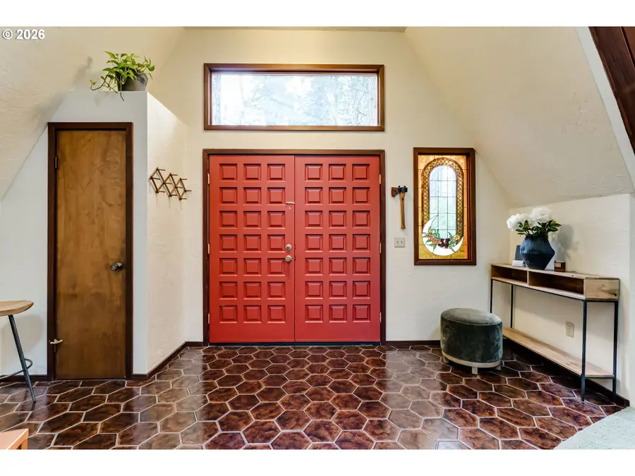 3087 Whitbeck Blvd, Eugene, OR 97405 - #3