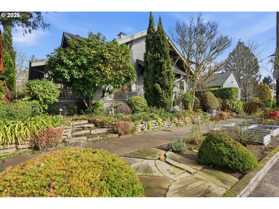 7060 SE 13th Ave, Portland, OR 97202 - #2