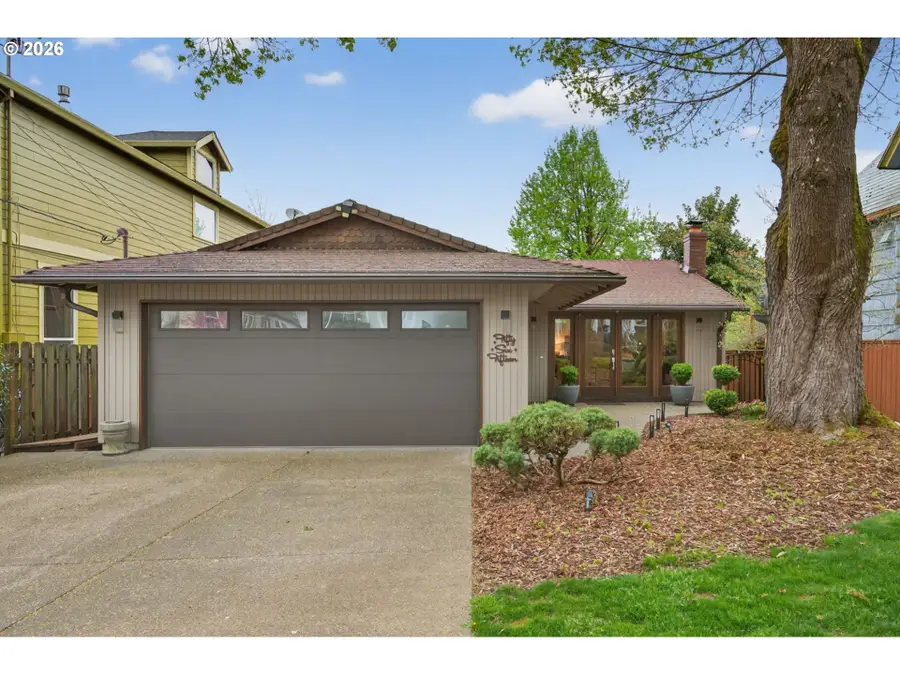 5615 SE Oak St, Portland, OR 97215 - #2