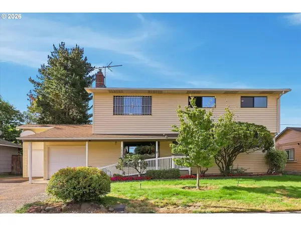 15306 SE Harrison St, Portland, OR 97233
