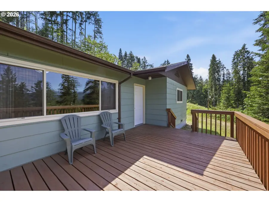 36926 Edgehill Rd, Springfield, OR 97478 - #3