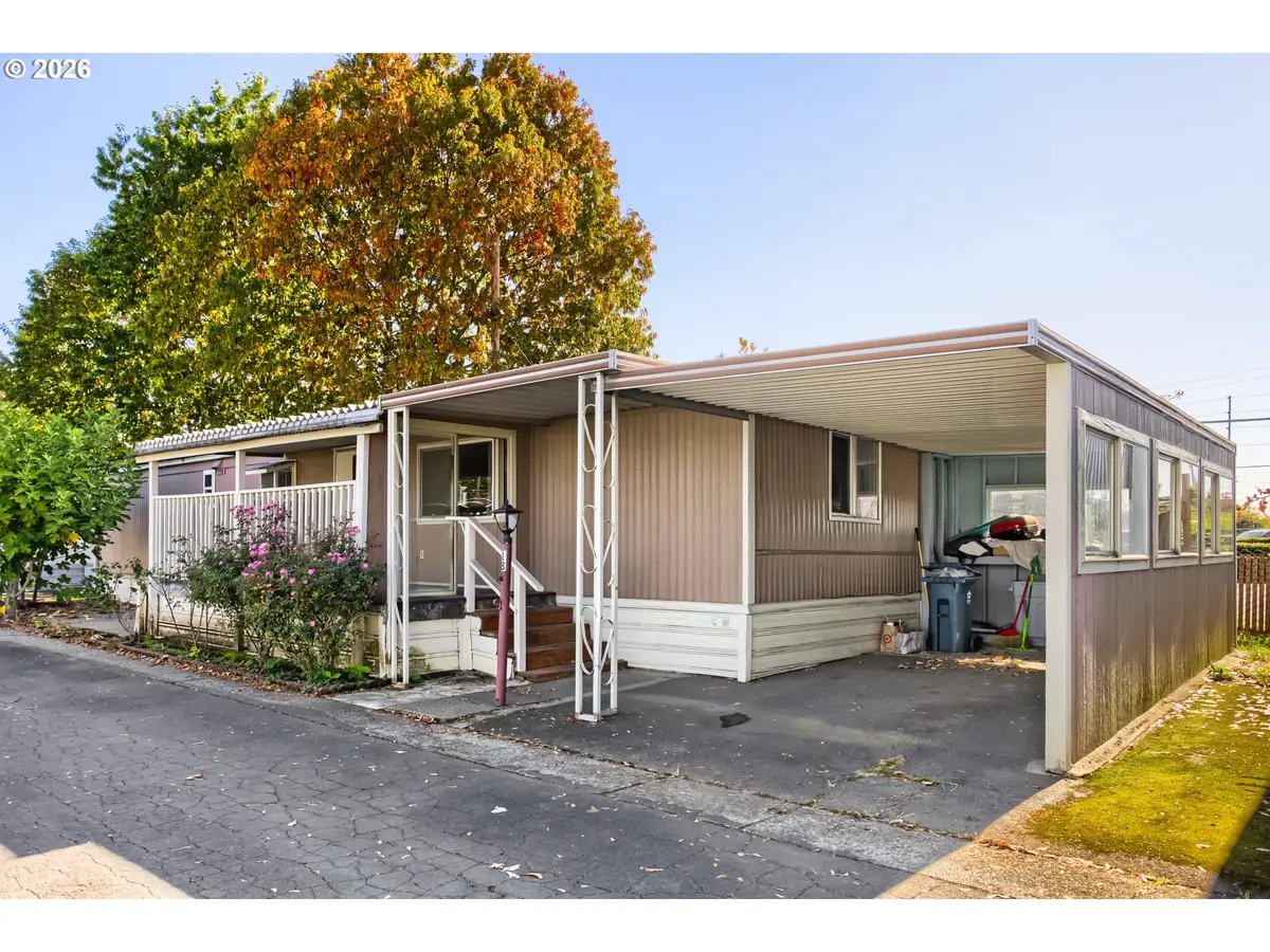 2300 SE 82nd Ave #18, Portland, OR 97216 - #1