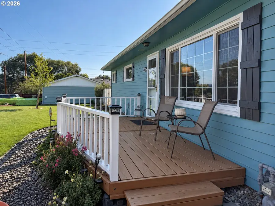 1302 SW Crestview Rd, Prineville, OR 97754 - #3