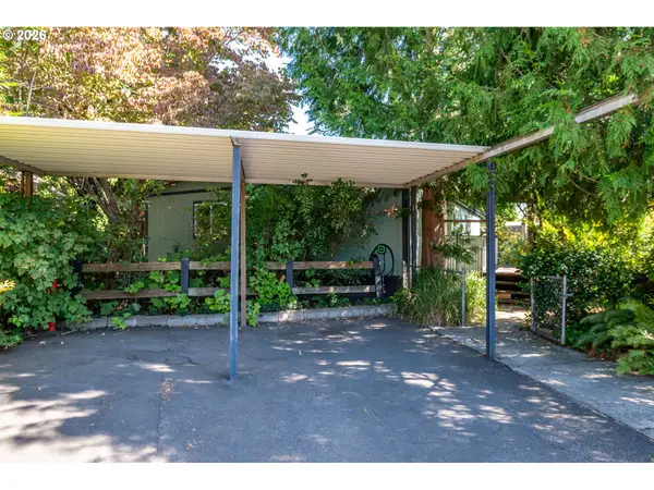 16812 SE 1st St #74, Vancouver, WA 98684
