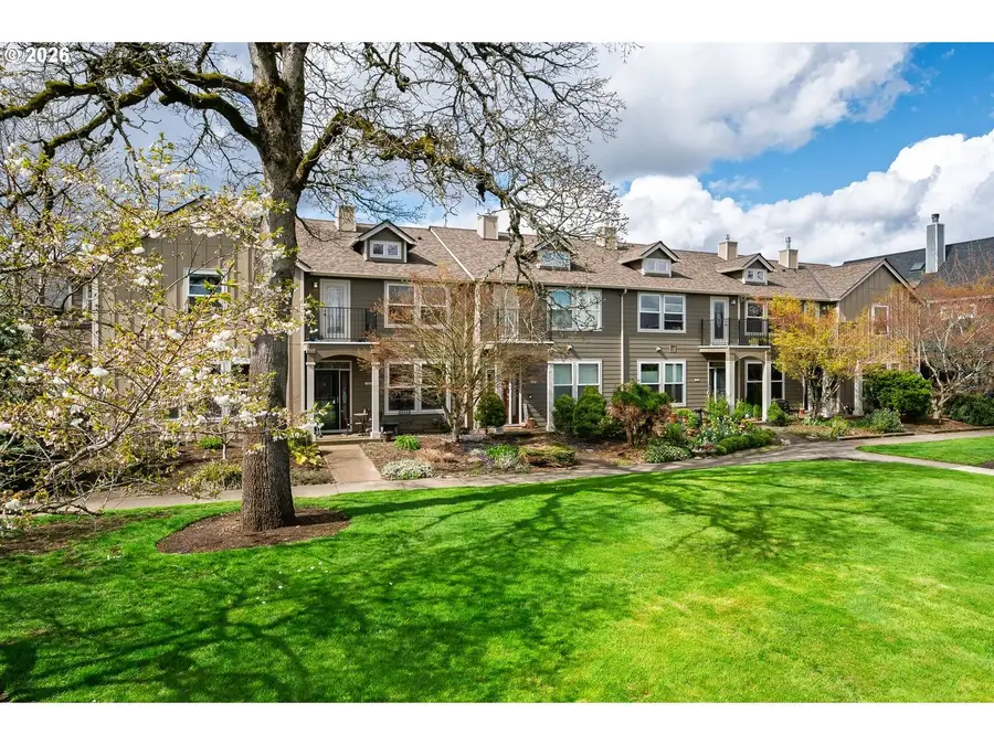 1367 NE Market Dr, Fairview, OR 97024 - #2