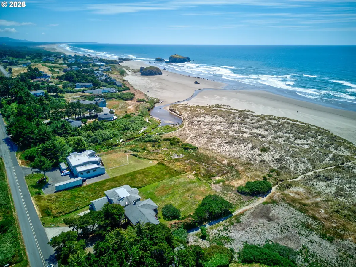3446 Beach Loop Dr, Bandon, OR 97411 - #1