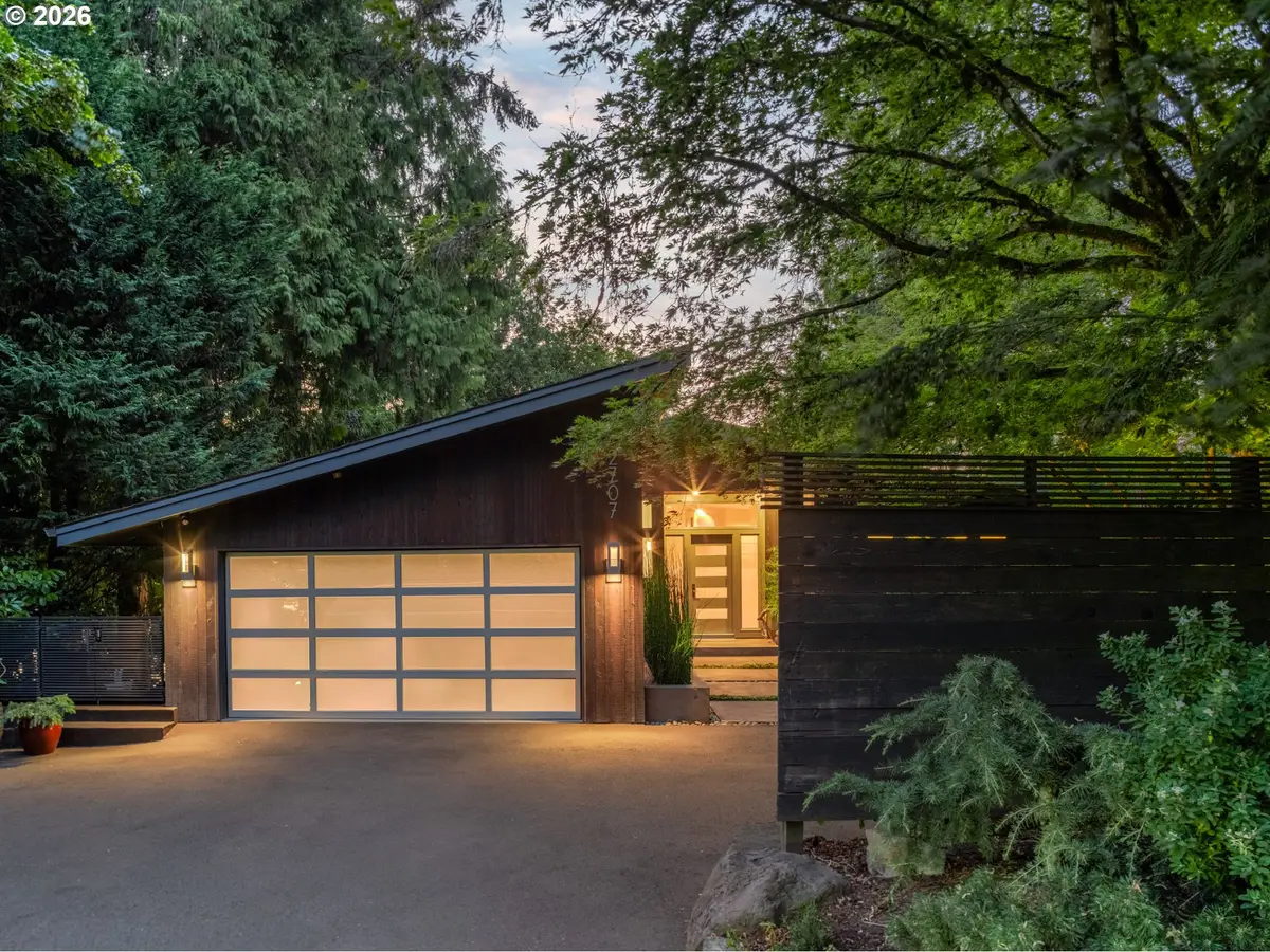 2707 Southshore Blvd, Lake Oswego, OR 97034 - #1