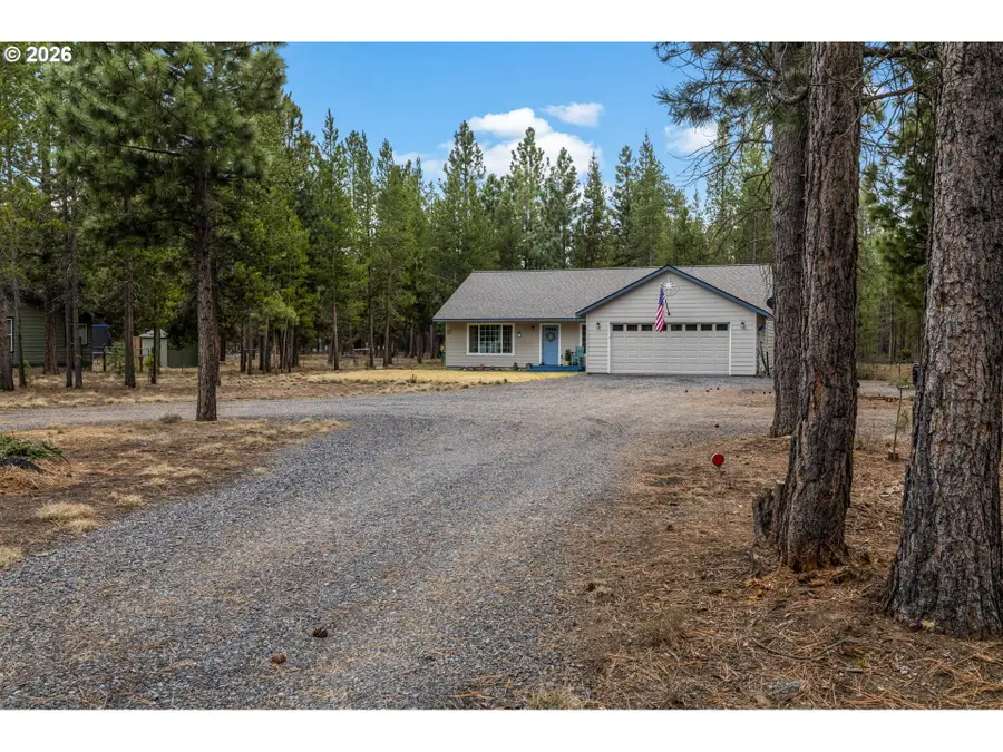 15773 Lava Dr, Sisters Millican, OR 97739 - #3