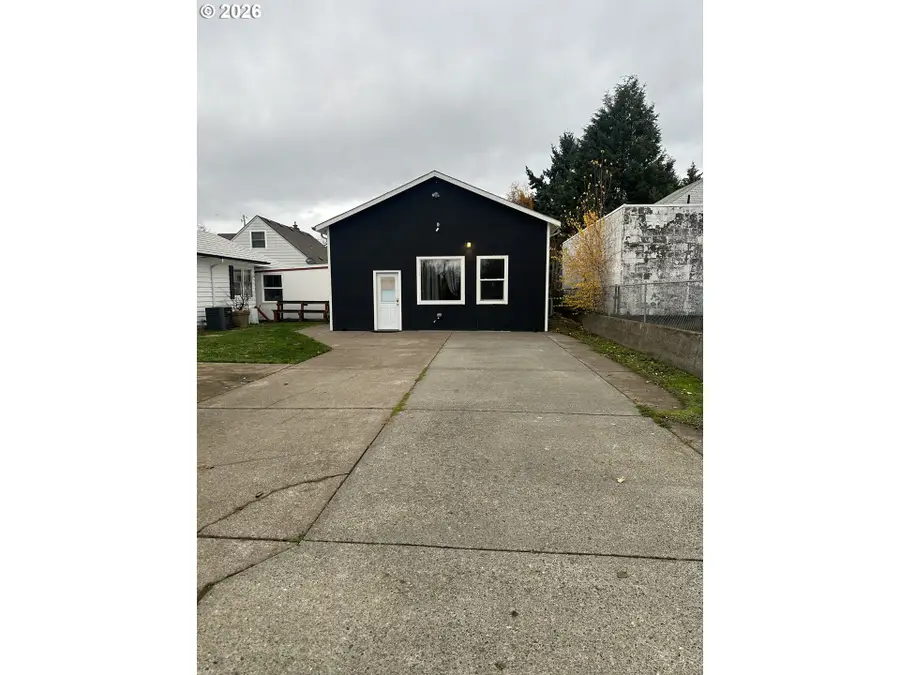 144 SE 85th Ave, Portland, OR 97216 - #3