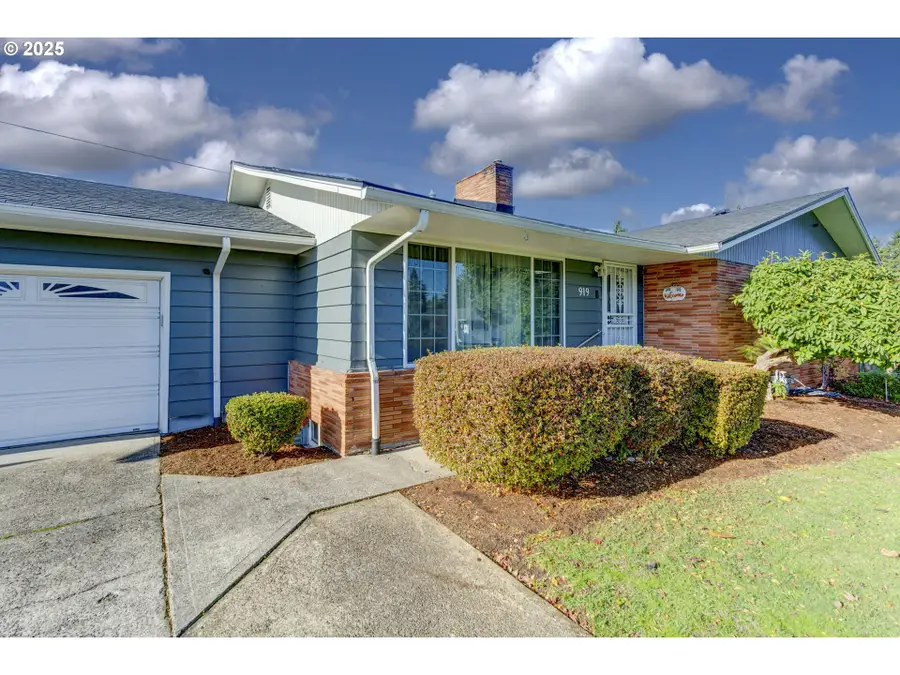 919 NE 152nd Ave, Portland, OR 97230 - Image #3