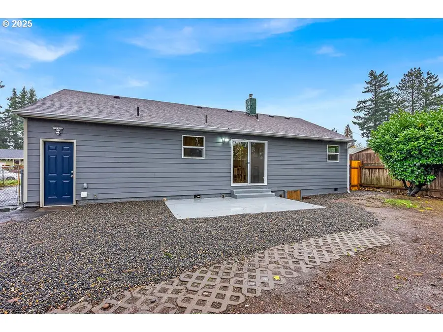 13104 SE Center St, Portland, OR 97236 - Image #3