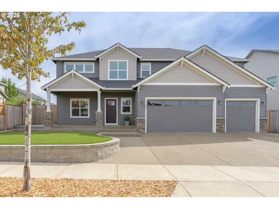 282 SW Mt St Helens St, McMinnville, OR 97128 - #2