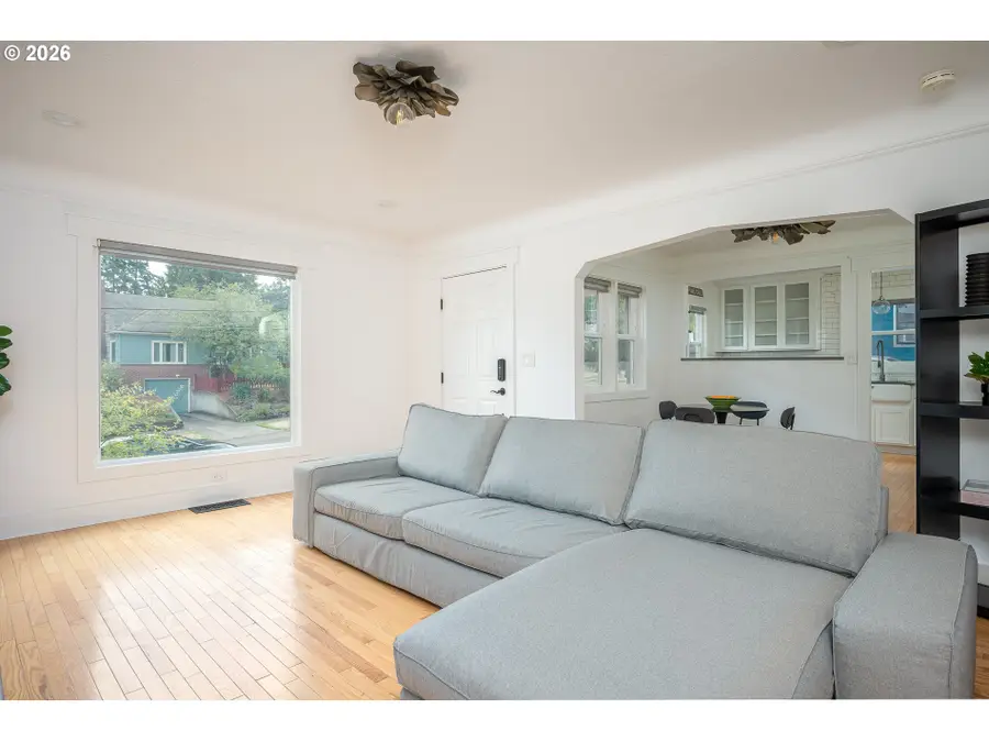 4207 NE 77th Ave, Portland, OR 97218 - #2